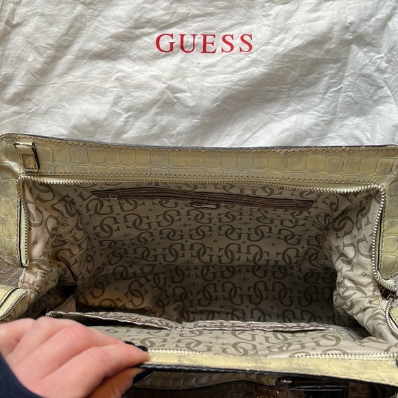 Guess bag - Picture 13 of 16